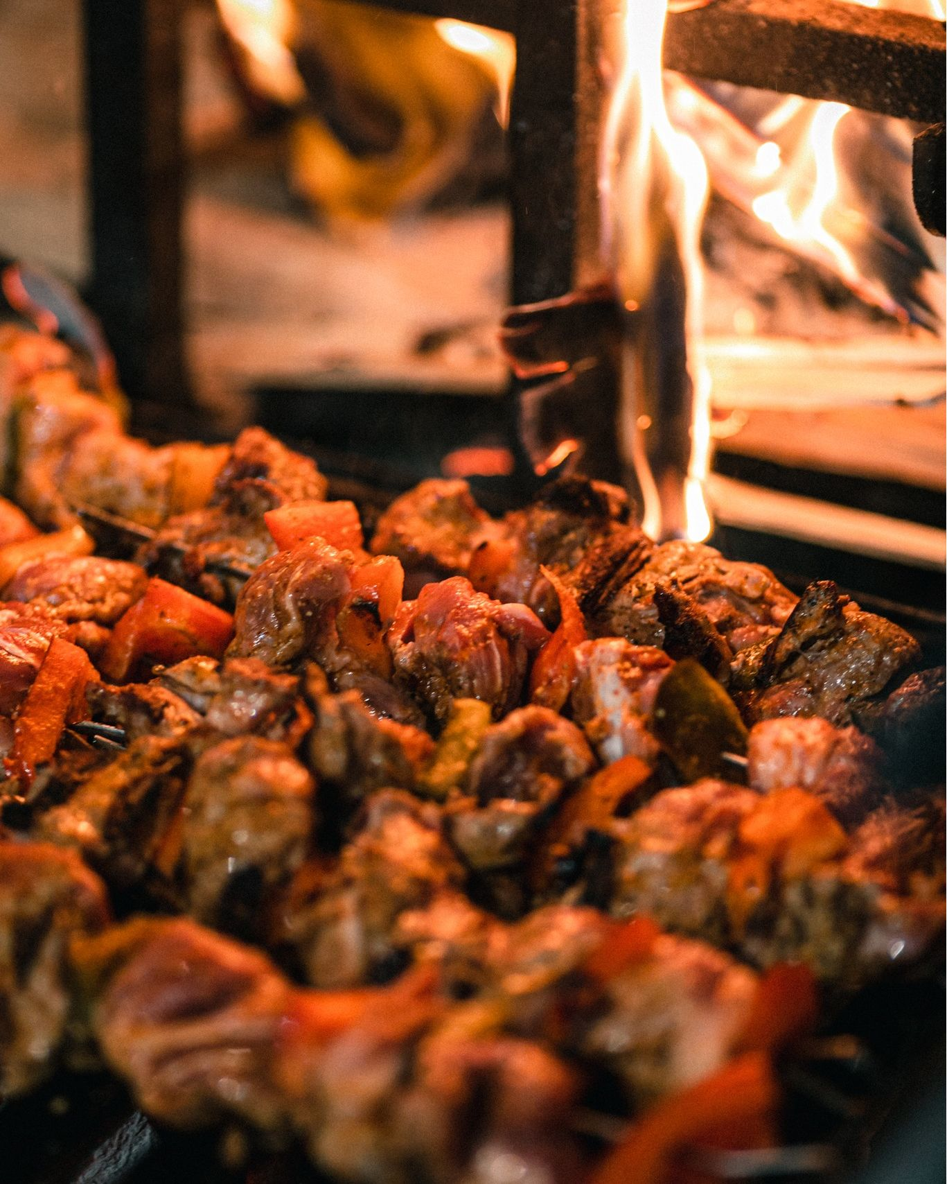 Comme une envie de faire comme nos brochettes avec ce beau temps et de se dorer la pillule ☀️nn ...
