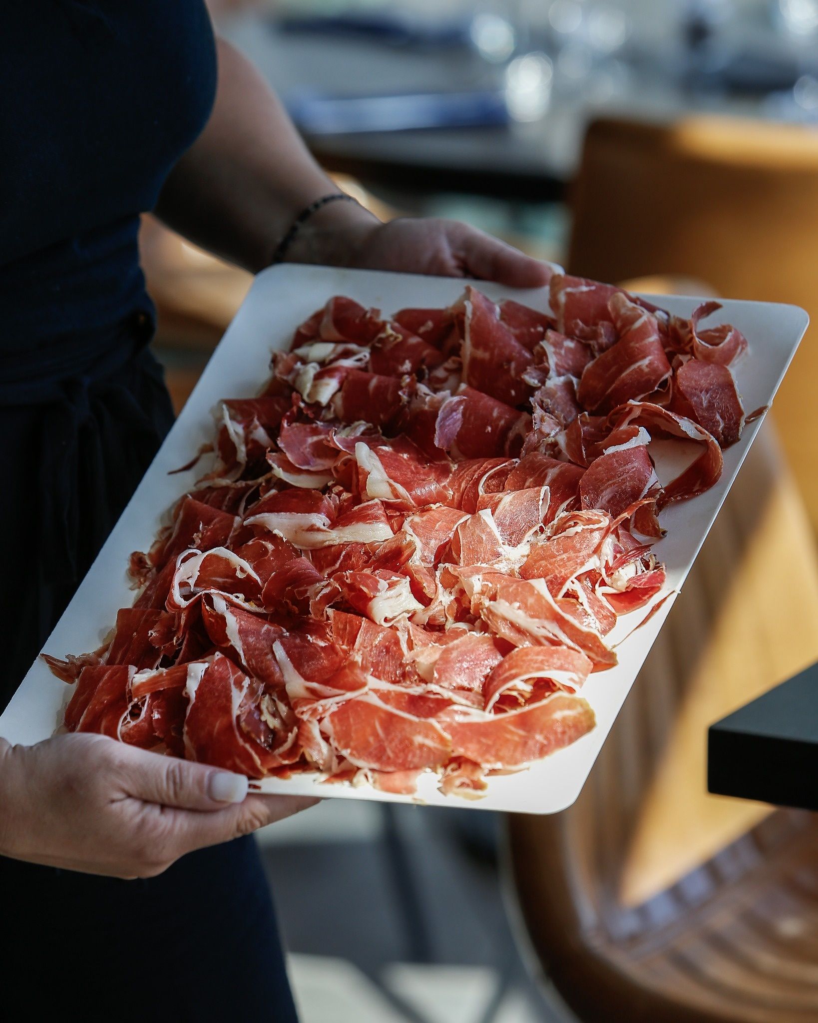 Le plateau de jambon préparé à la commande, désormais disponible en plateau à emporter     ️n...